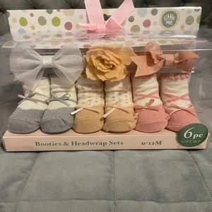 baby socks with head wrap